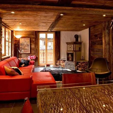 Contact Us At What App - 0041-798-079-427 To Book!! - 3 Beds In Traditional Swiss Chalet וילה